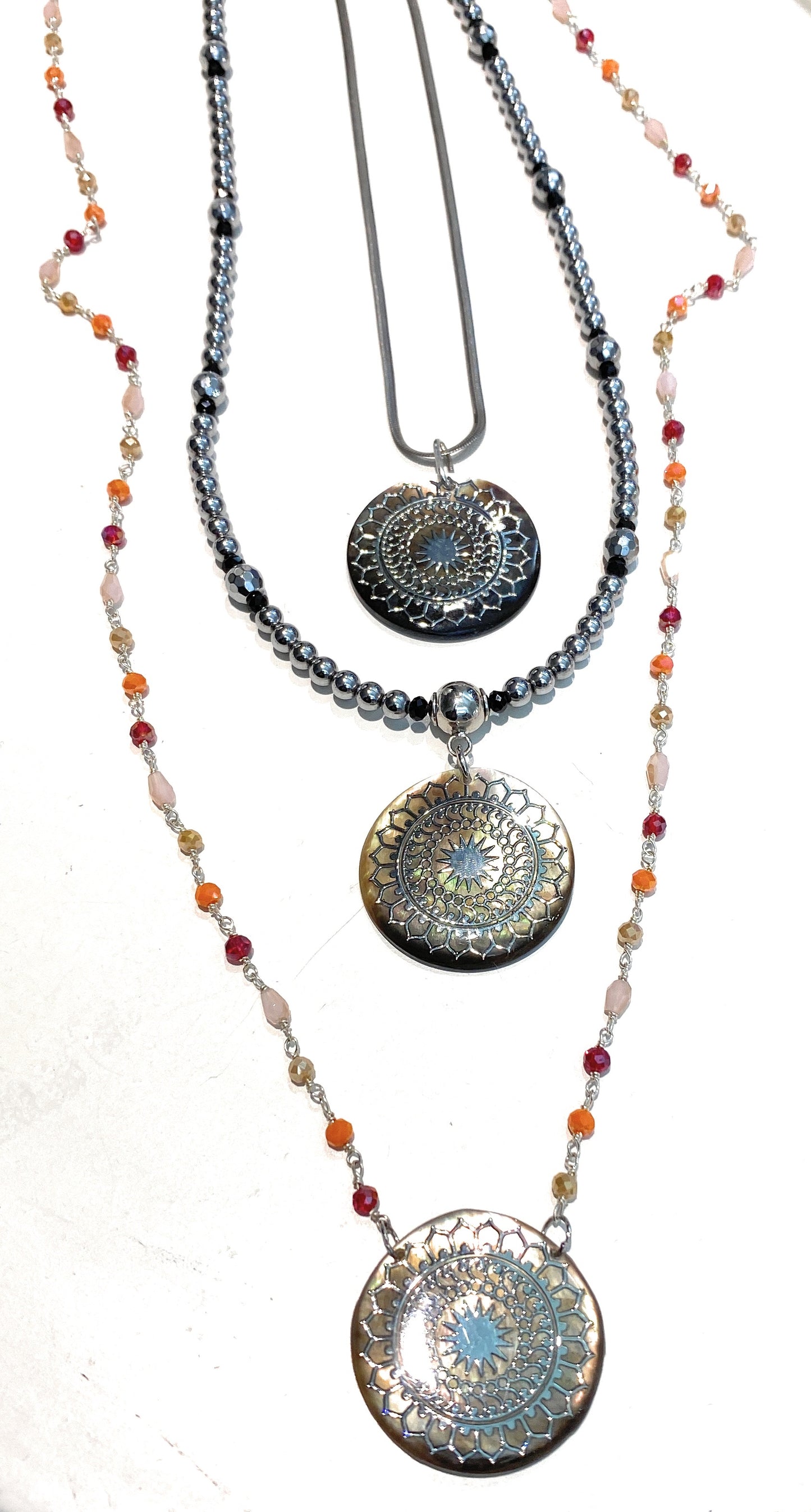 Collarino diWa Jewels tipo Choker Ematite Spinelli Neri Ciondolo Madreperla Argento rodio bianco