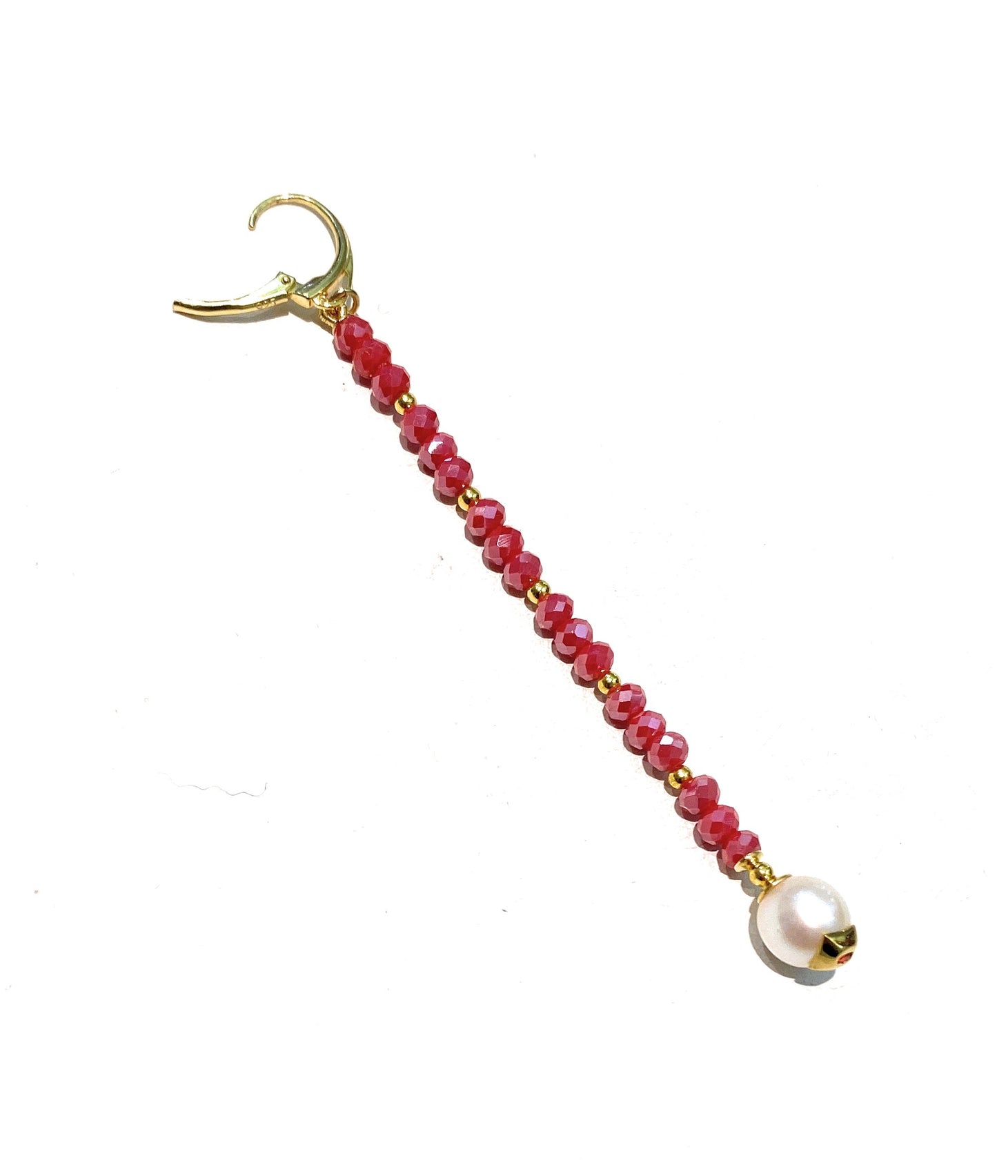 Mono orecchino pendente a filo cristalli rossi perla bianca Maiorca monachella argento sterling placcato oro giallo