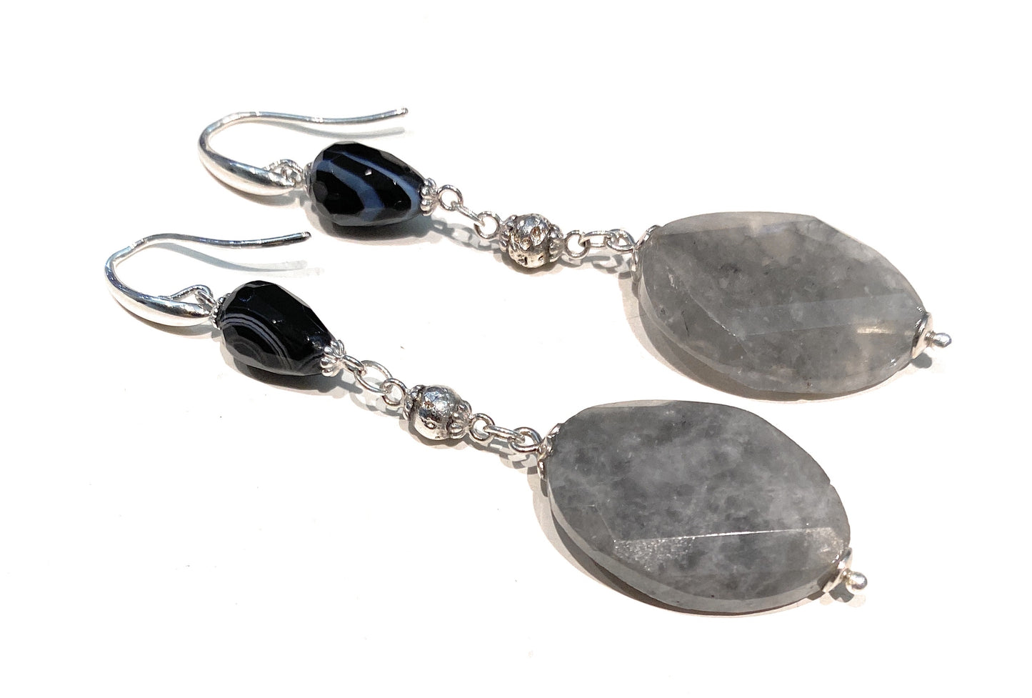 Orecchini gocce quarzo grigio onice pietra lavica in argento sterling