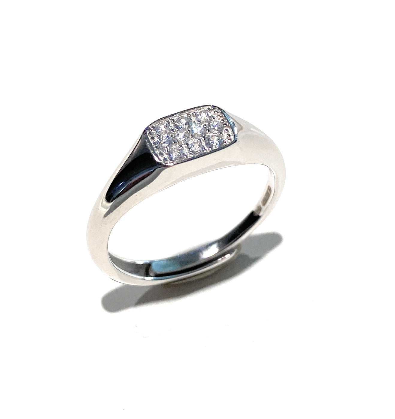 Anello tipo chevalier sottile regolabile