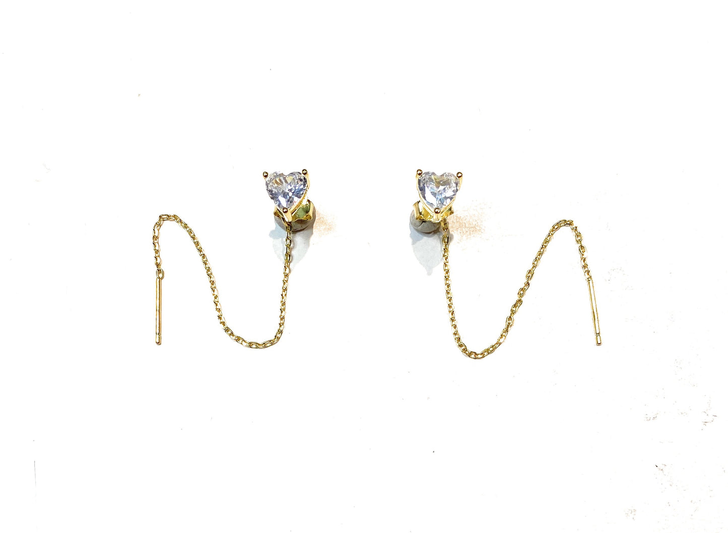 Doppio orecchino diWa Jewels con cuore zircone bianco e catenella rolò passante nel secondo foro lobo argento sterling