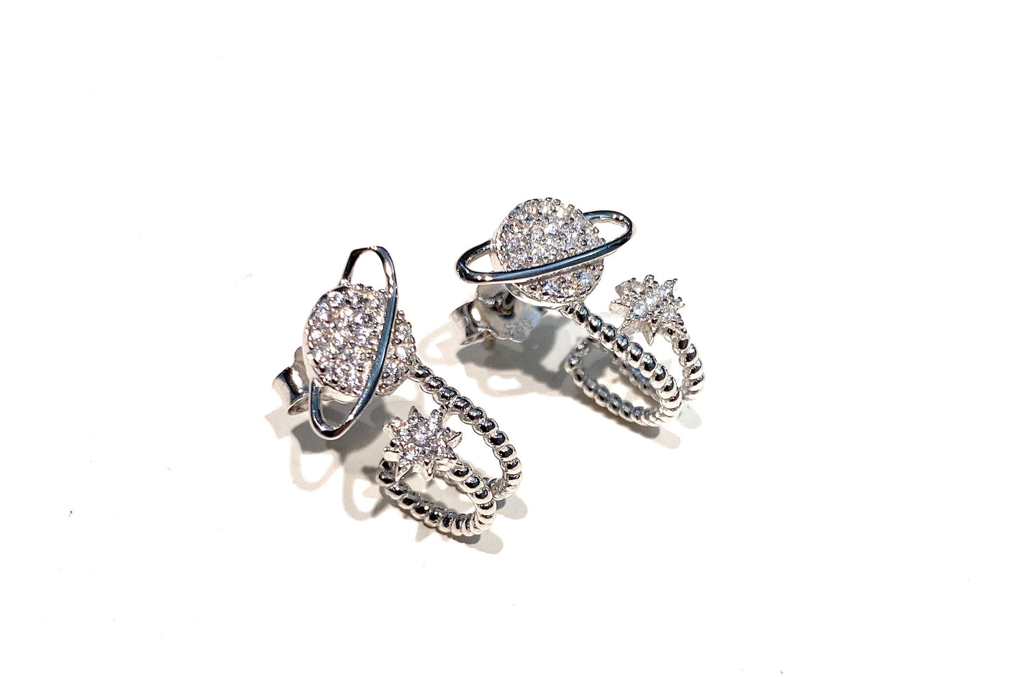 Orecchini a lobo Saturno e stelle argento sterling zirconi rodio bianco