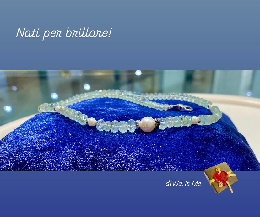 Collarino diWa Jewels smeraldi grezzi perle Akoya diamanti neri oro bianco 18 kt chiusura con diamante