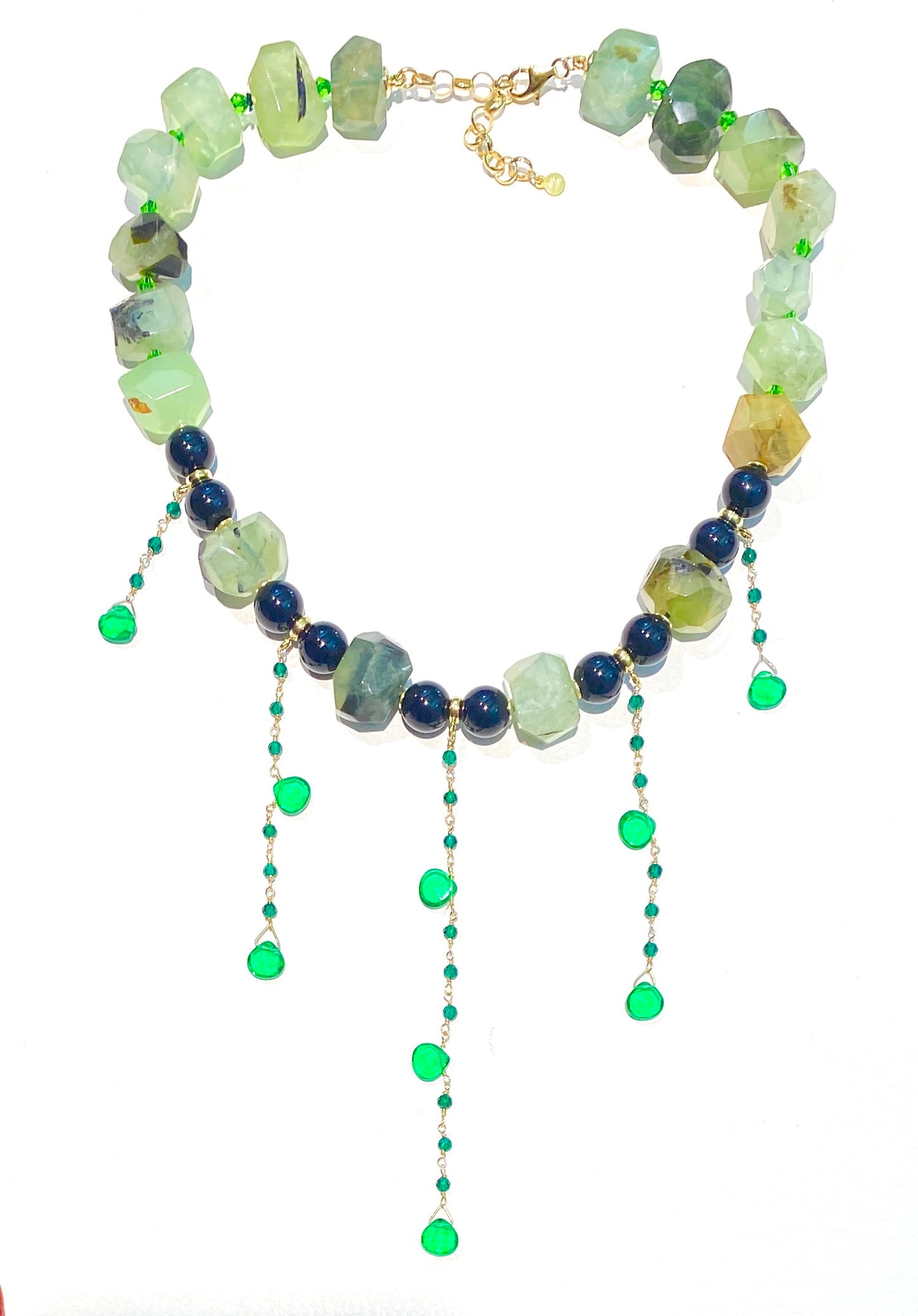 Collana choker con frange in onice e prenite in argento sterling galvanica gialla