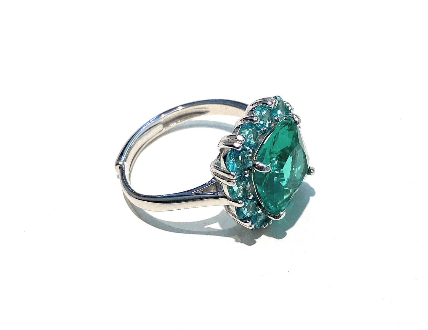 Anello Argento Zirconi tipo Smeraldo regolabile Rodio Bianco