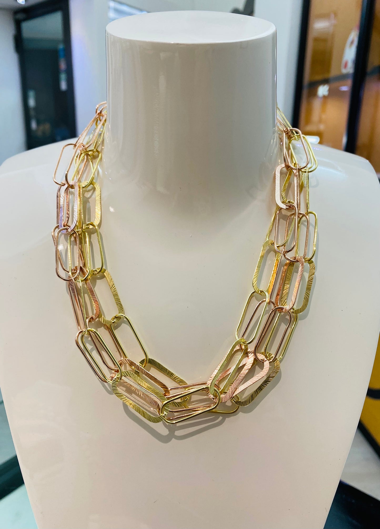Collana diWa Jewels girocollo multifilo maglia rettangolare lavorazione “graffiata” argento sterling rosé e giallo