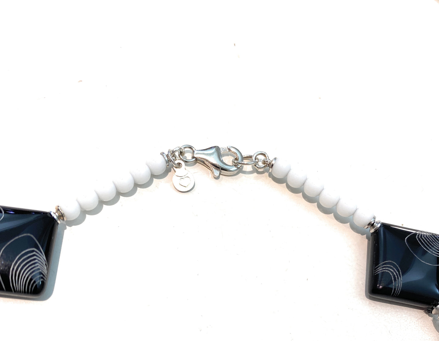 Collana diWa Jewels Choker Onice Rombo linee curve Agata Bianca Argento rodio bianco