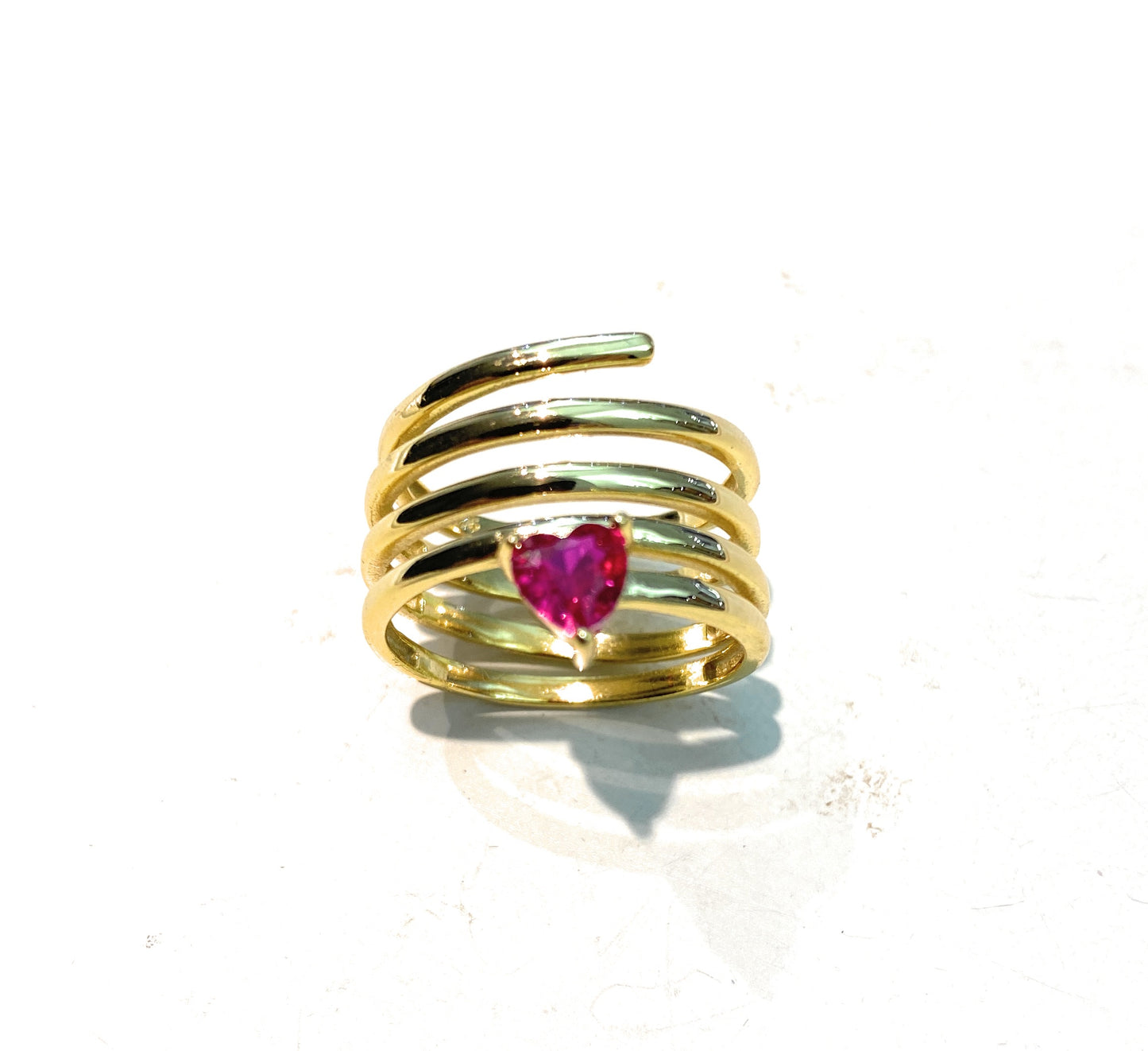 Anello serpentino con cuore rosso argento sterling 5 giri placcato oro giallo