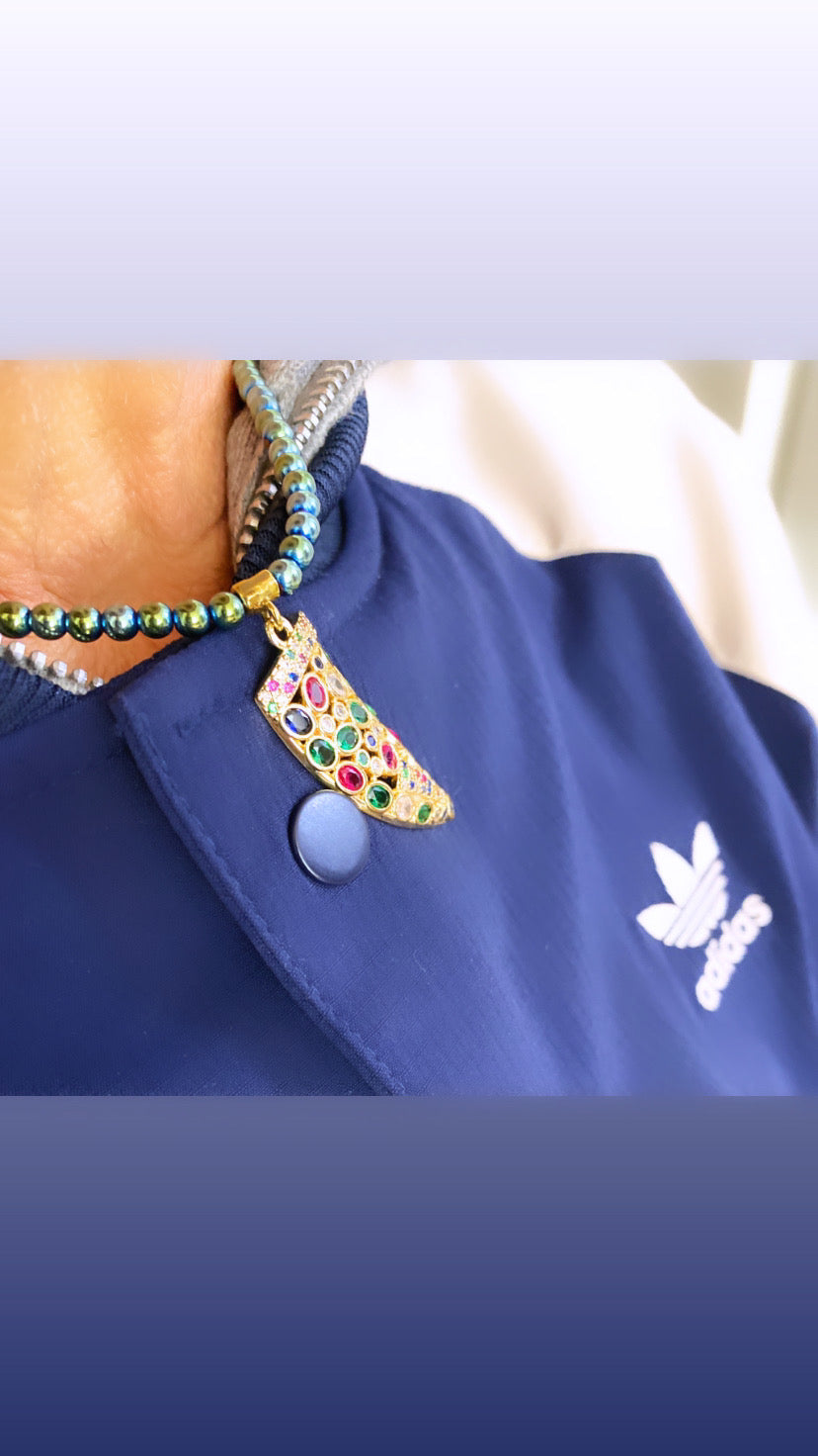 Collarino con ematite pendente cornetto multicolore argento sterling