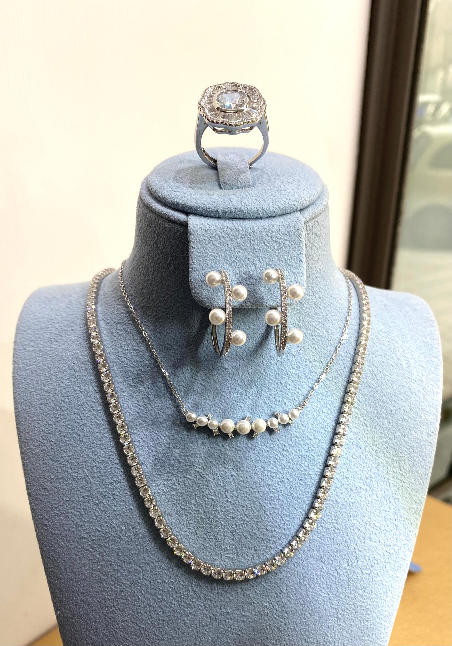 Collana tipo Castoniera Tennis Zirconi Bianchi Regolabile Rodio Elegante