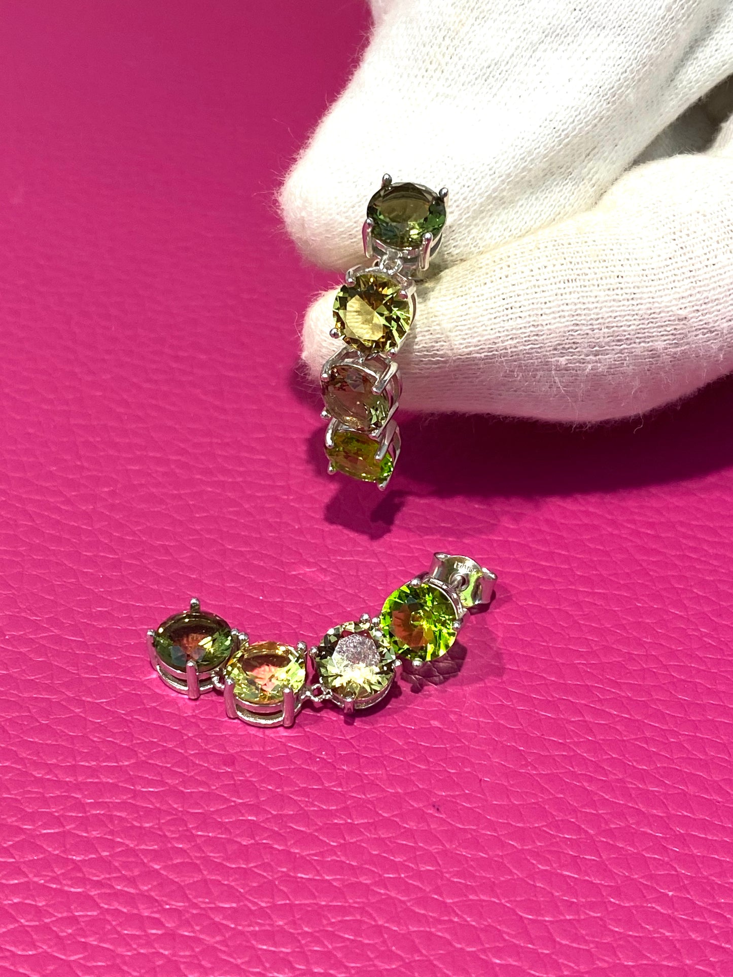 Orecchini pendenti zirconi colorati verde petrolio argento sterling rodio bianco