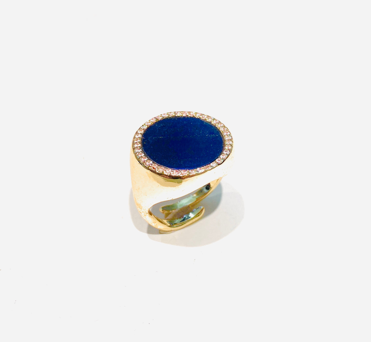 Anello chevalier mignolo con pietra naturale dura placcato oro giallo