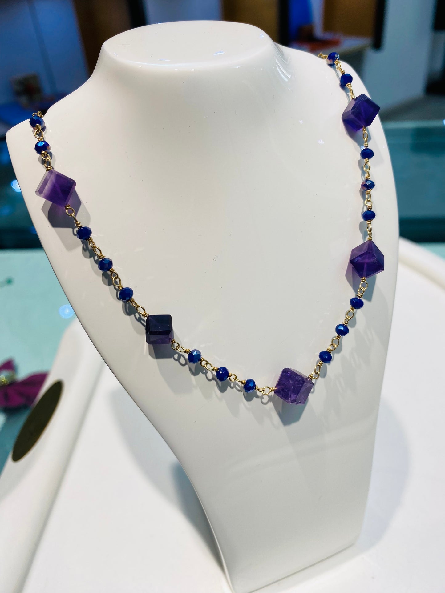 Collierino choker pietre dure e argento sterling