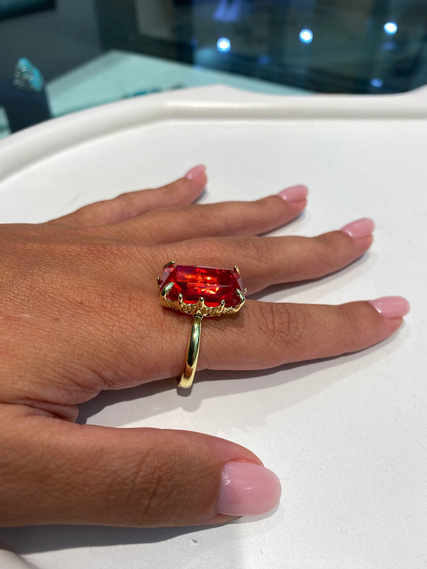 Anello bronzo cristallo taglio smeraldo vari colori regolabile placcato oro giallo