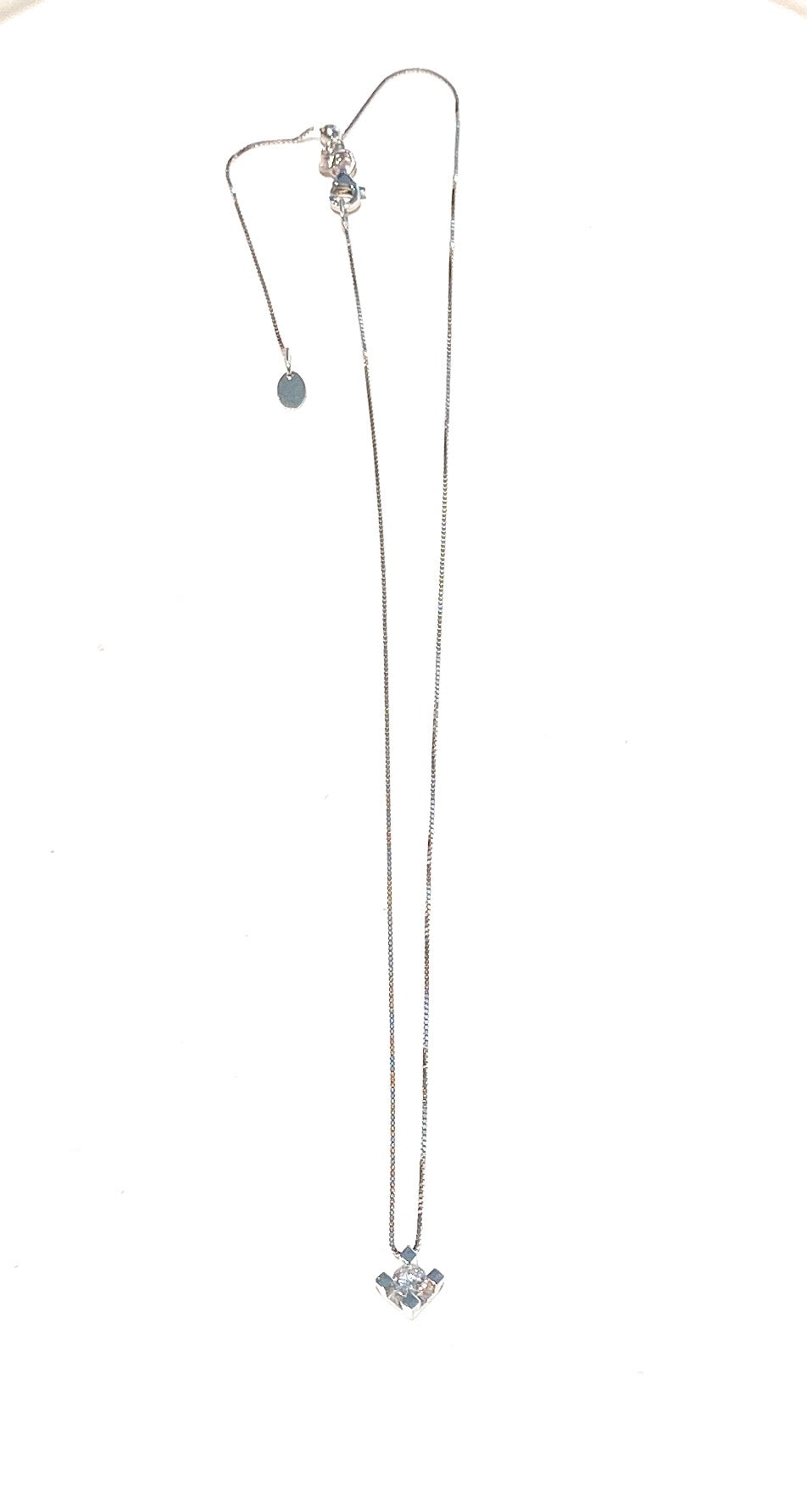 Collarino con punto luce Diamante certificato IGI in oro bianco 18 kt