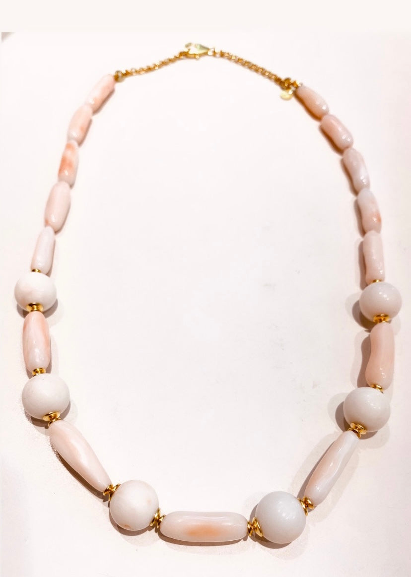Collana corallo naturale sassi pallino tondo bianco rosato argento sterling placcato oro giallo