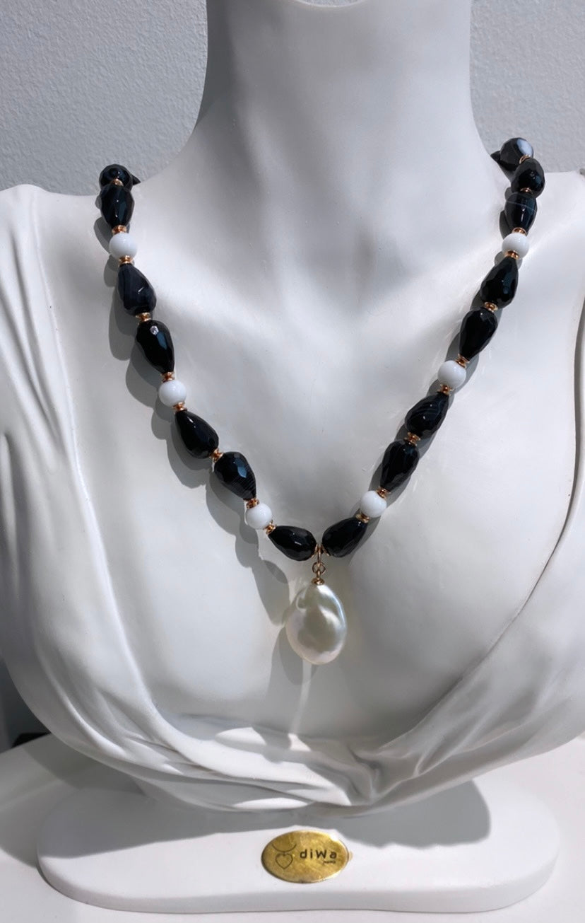 Collana onice, agata bianca e perla fresh water barocca argento sterling 925 rosé