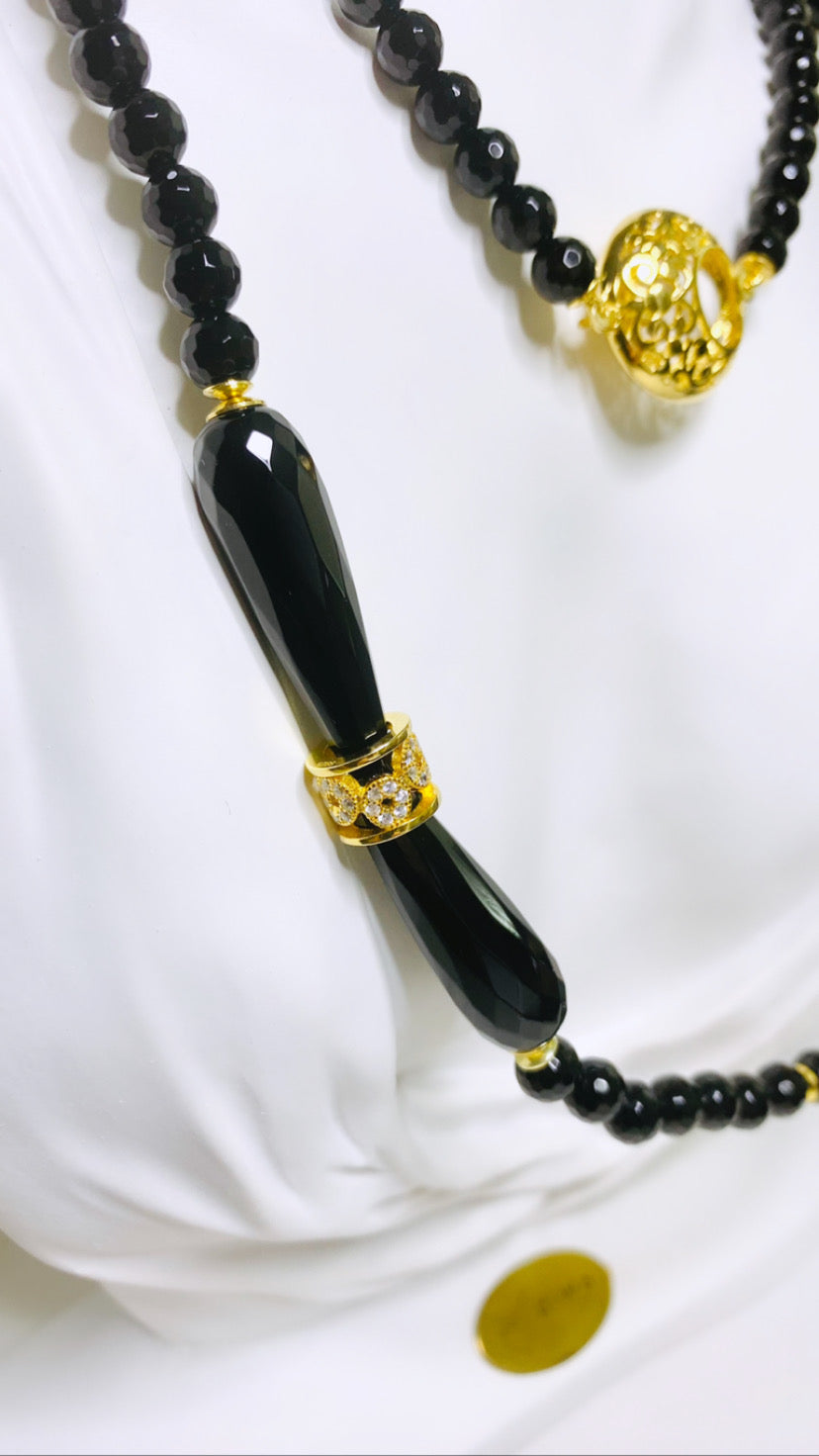 Collana onice nero sfaccettato e briolette in argento sterling 925 placcato oro giallo