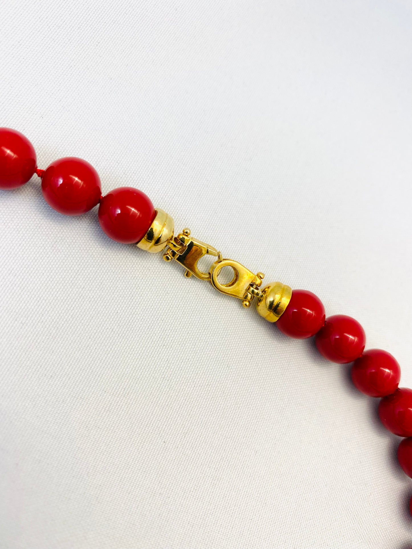 Collana con pietre dure e corallo bamboo in argento sterling placcato in oro