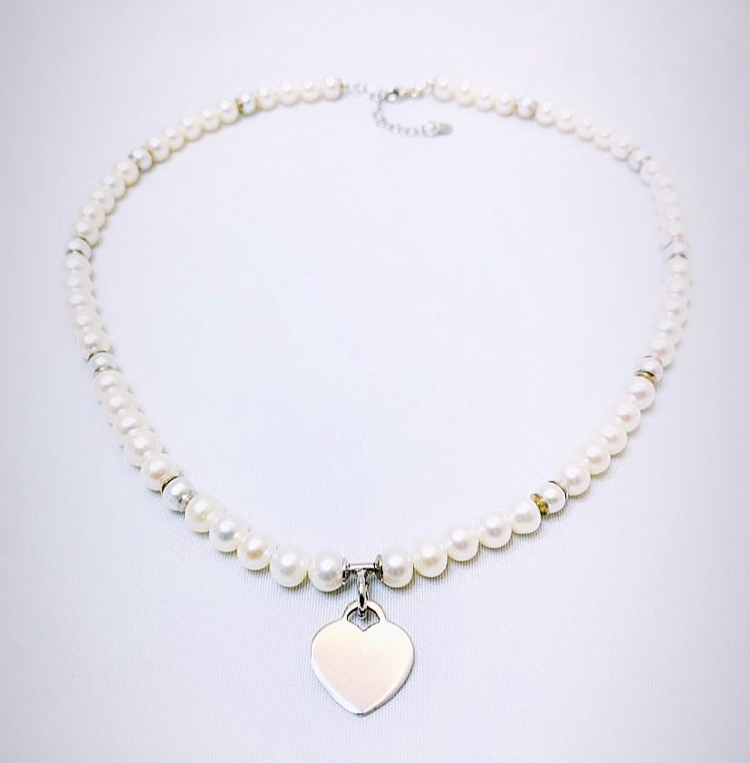 Collana perle fresh water e cuore in argento sterling