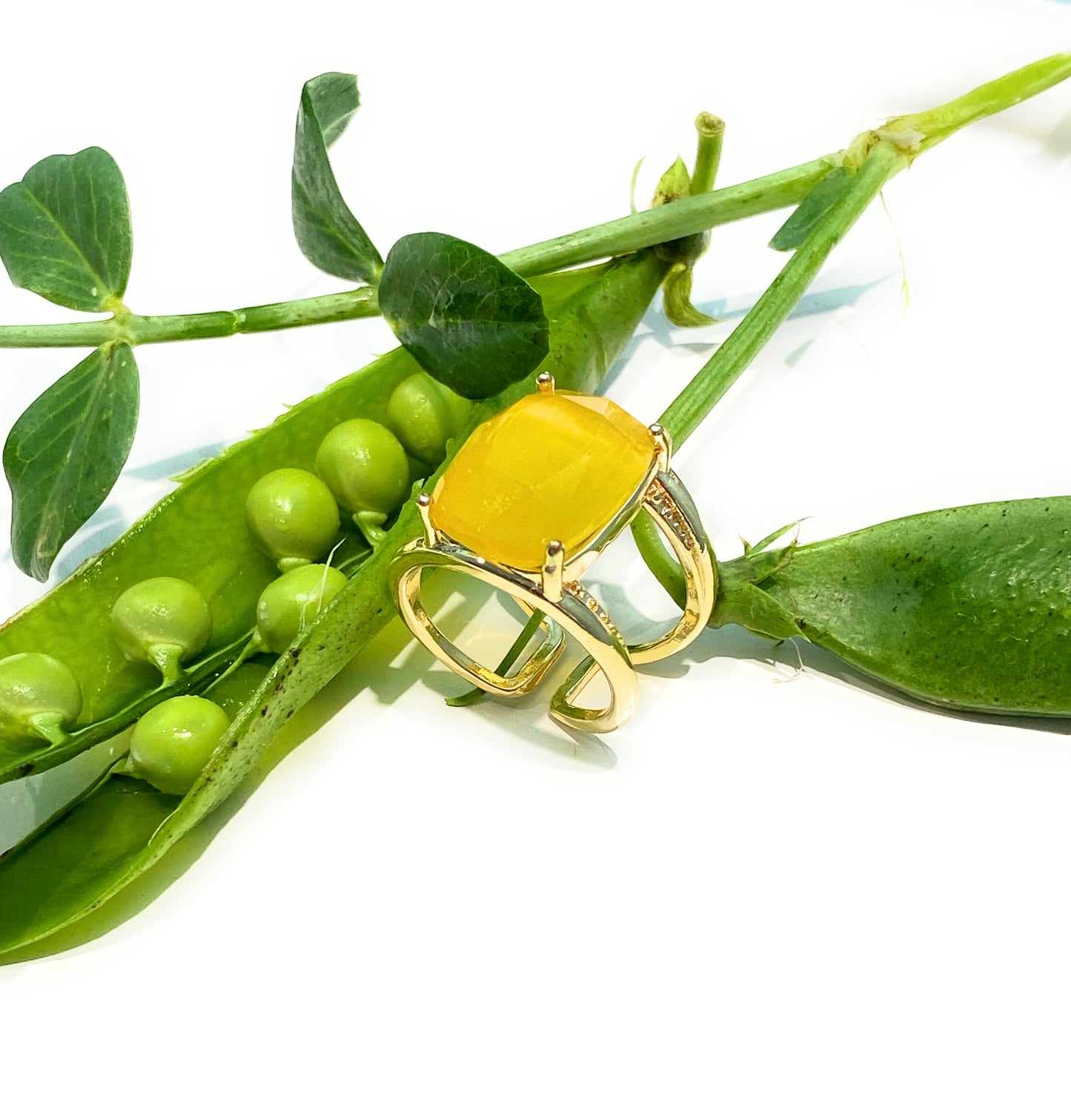 Anello bronzo pietra sfaccettata gialla con galvanica gialla
