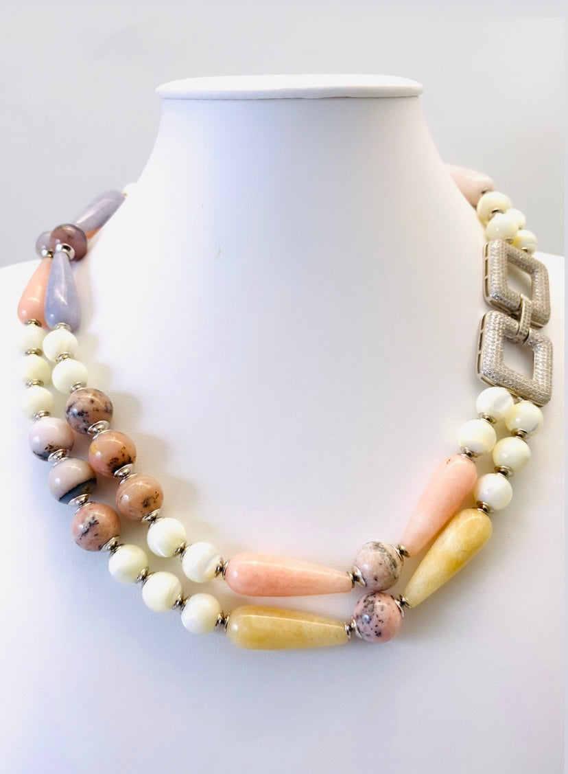 Collana madreperla opale rosa e giada berillo morganite in argento sterling pezzo unico