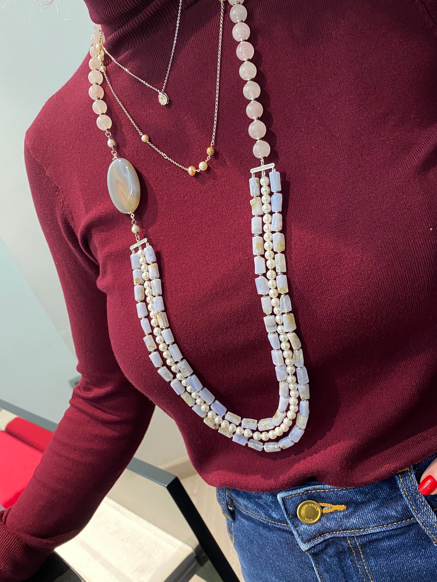 Collana quarzo rosa, perle Maiorca, agata striata viola e calcedonio