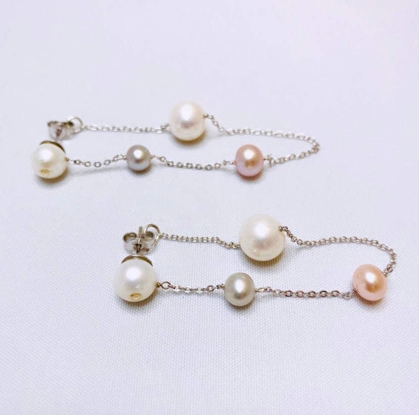 Orecchini pendenti perle multicolor argento rodiato farfallina maglia forzatina retro lobo