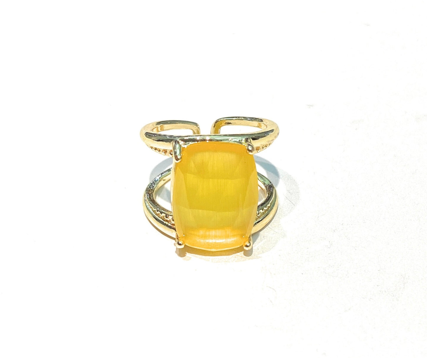 Anello bronzo pietra sfaccettata gialla con galvanica gialla