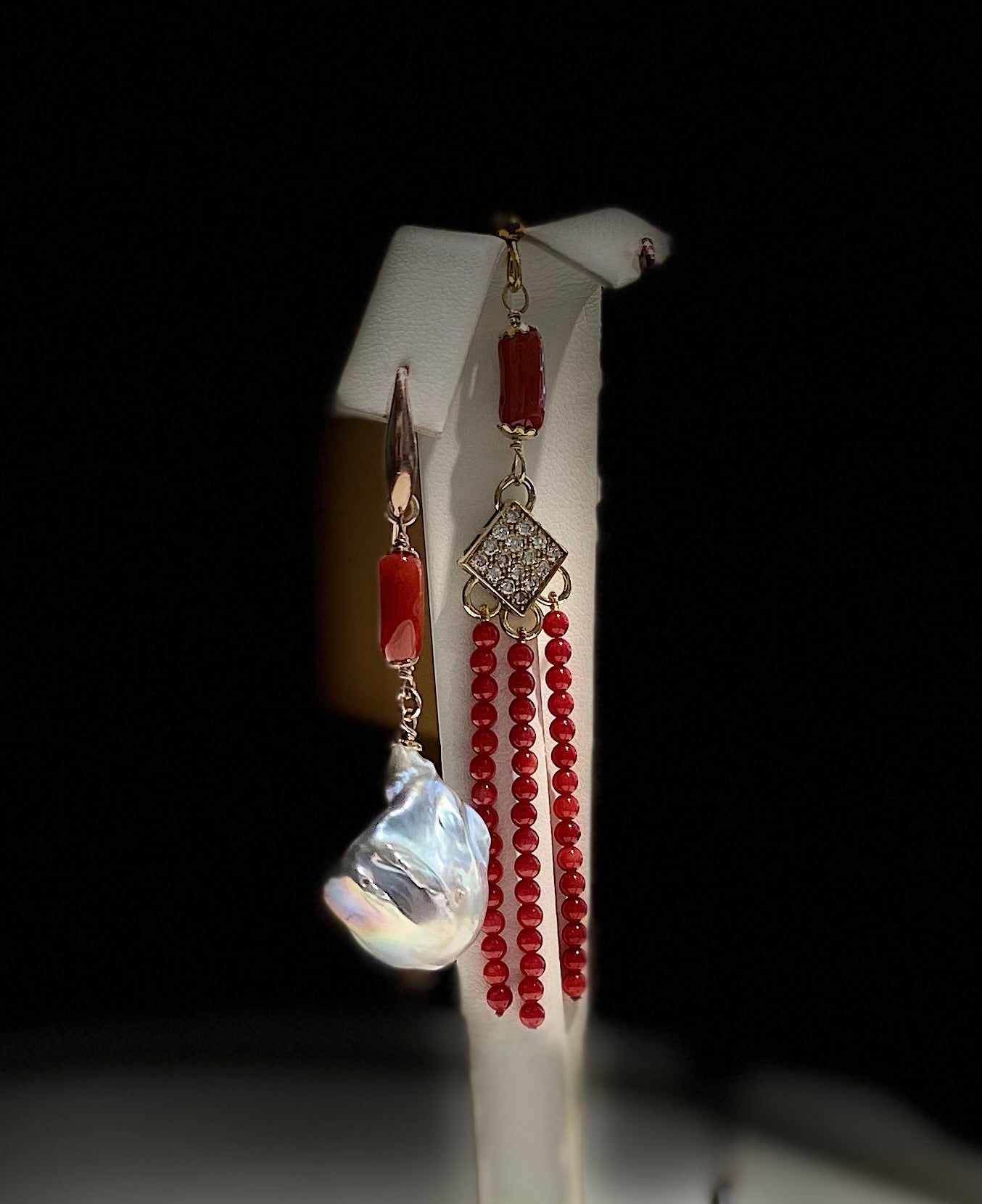 Mono orecchino argento sterling 925 corallo rosso