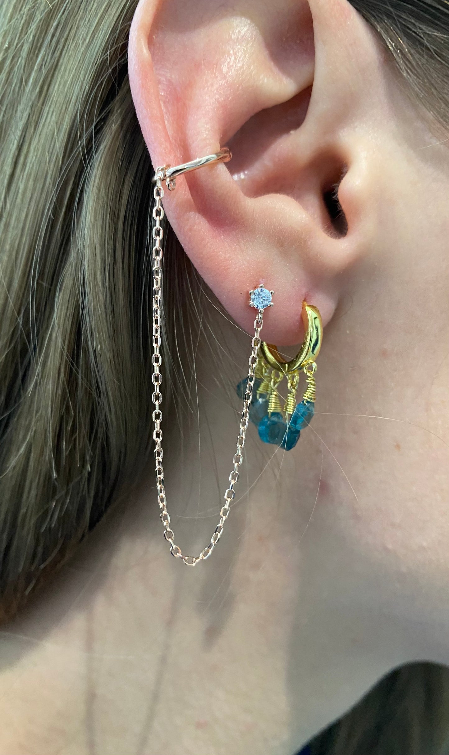 Orecchini cerchietto argento sterling 925 e gocce di cristalli colorati