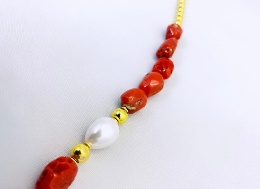 Collana corallo naturale perle fresh water ematite argento sterling placcato oro giallo