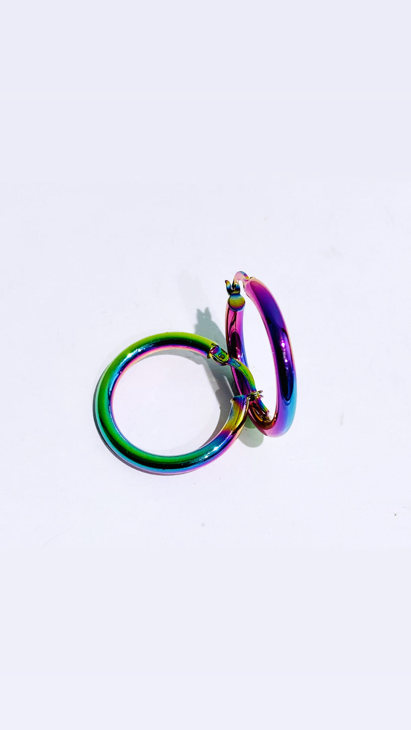 Orecchini a cerchio in argento sterling rodio fluo
