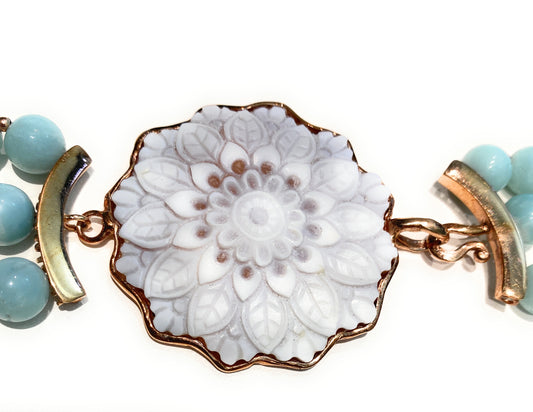 Collana multifilo amazzonite cameo floreale sardonico inciso a mano argento sterling rosé pezzo unico