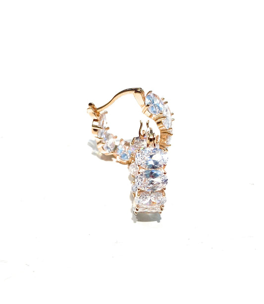 Orecchini a cerchietto argento sterling rosé zirconi bianchi