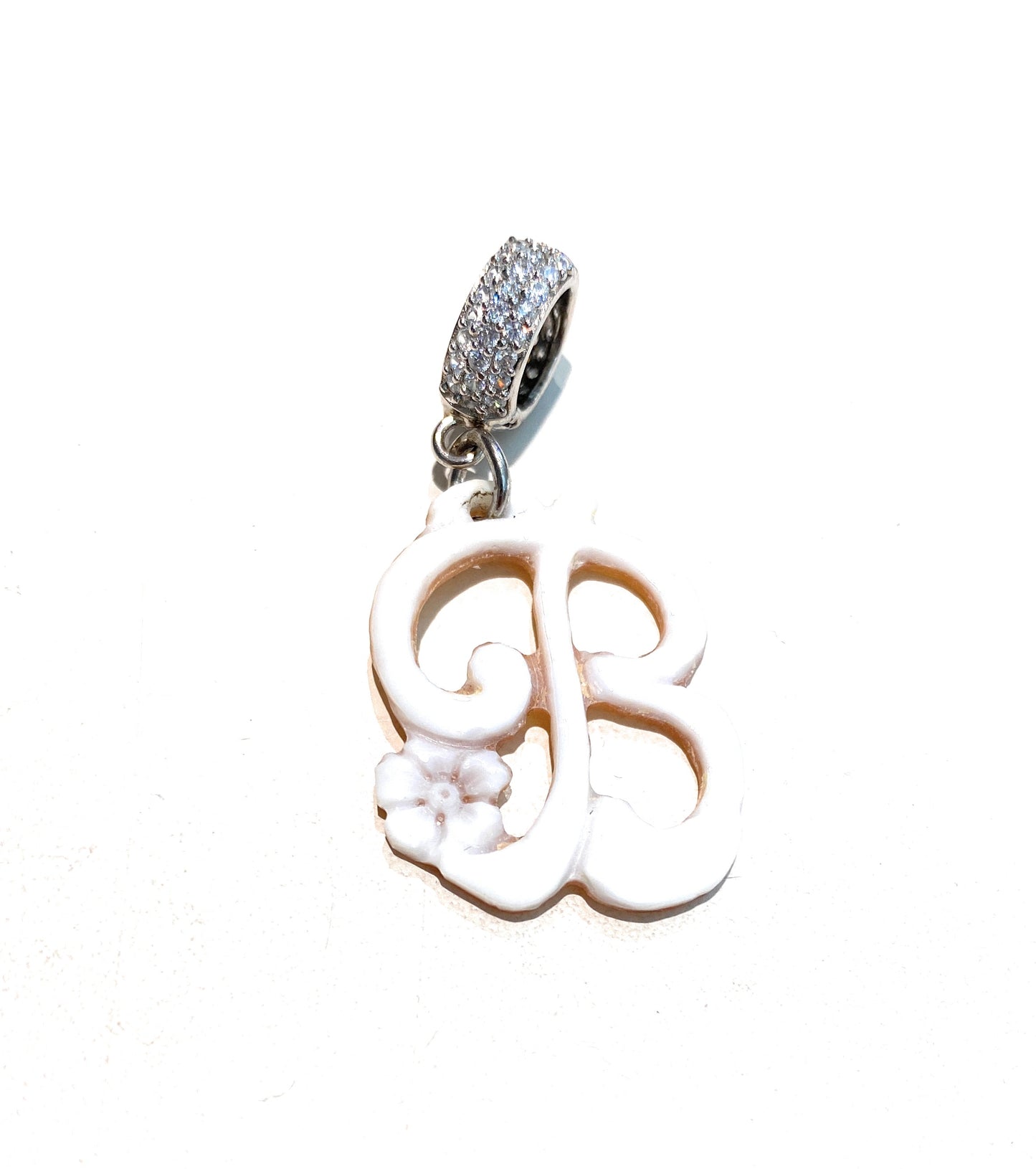 Ciondolo Cameo lettera “F” in argento sterling 925 e contro maglia apribile con zirconi