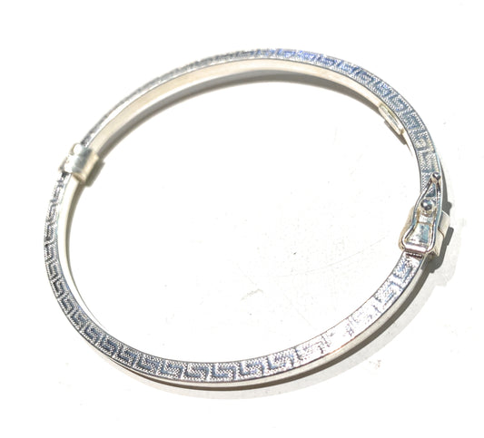 Bracciale Rigido Manetta Ovale con chiusura argento 925 Sterling