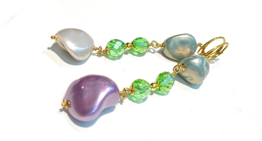 Orecchini a monachella pendenti con perle irregolari viola verde gocce cristalli sfaccettata argento sterling