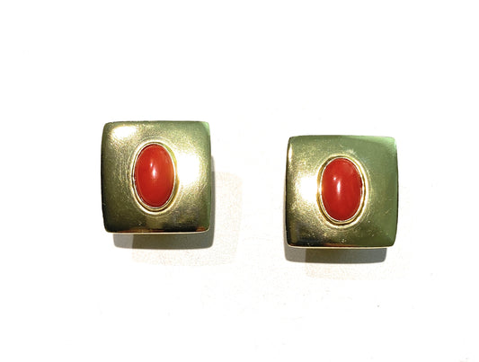Orecchini a bottone quadrato cabochon corallo naturale perno e clips