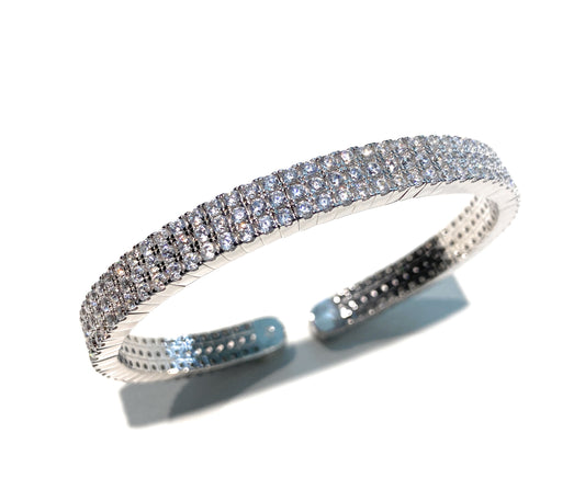 Bracciale Manetta Aperta rigido con zirconi bianchi a Pavé flessibile