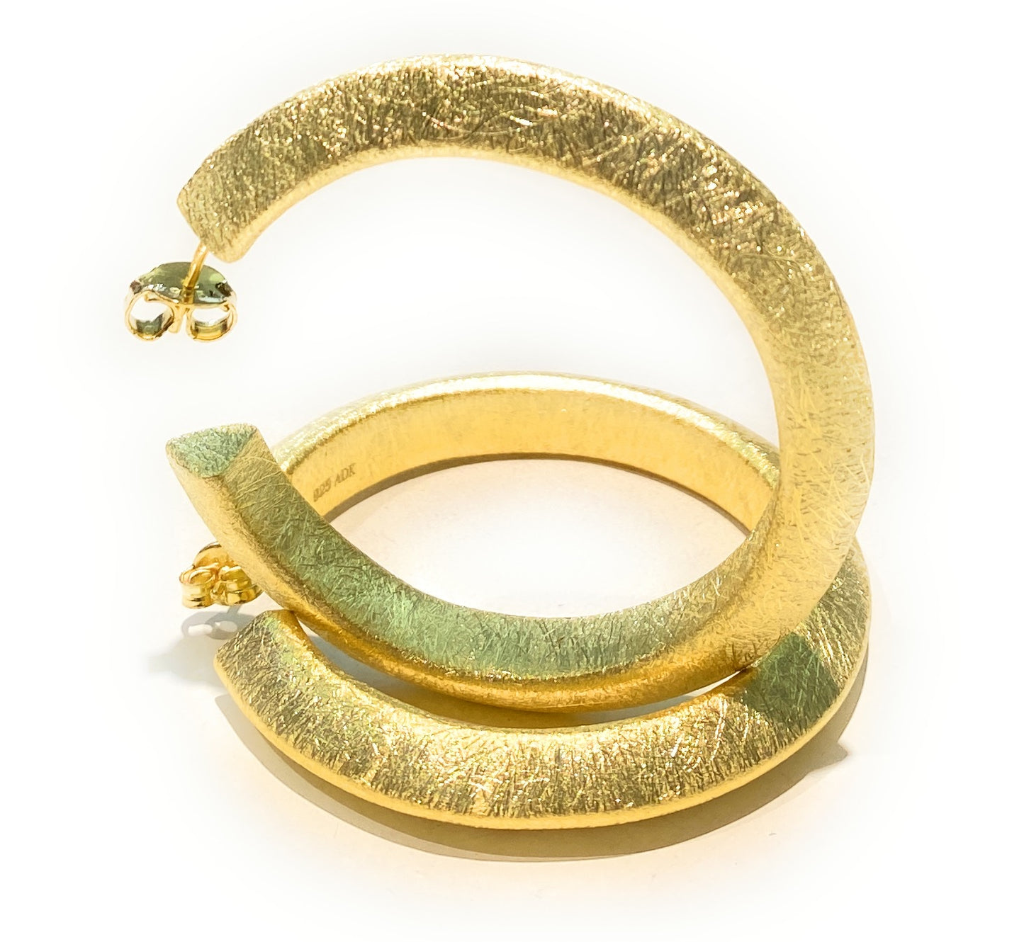 Orecchini Cerchio grande Argento 925 lavorazione “Graffiata” Diametro cm 5,5 Farfallina