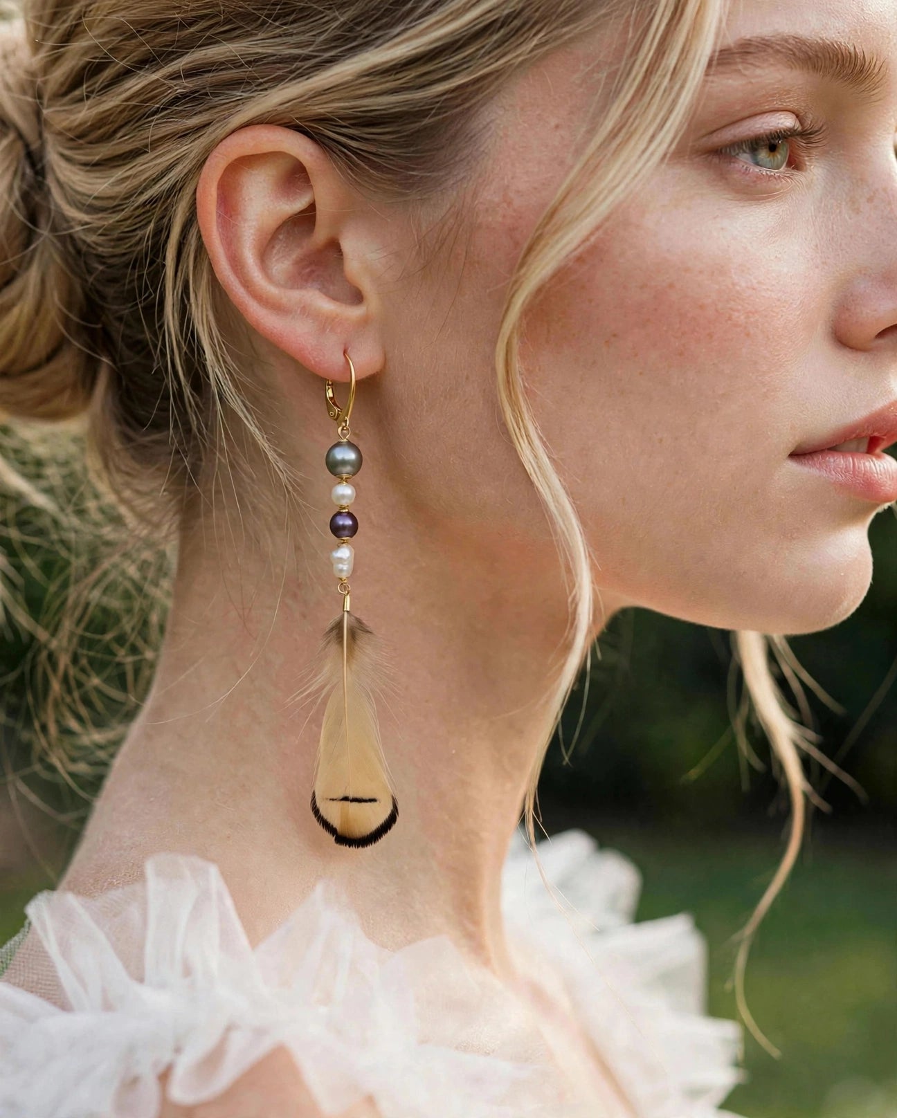 Mono Orecchino Piuma e Perle - Argento 925 - Perle Grigie, Viola e Keshi Bianche - diWa Jewels
