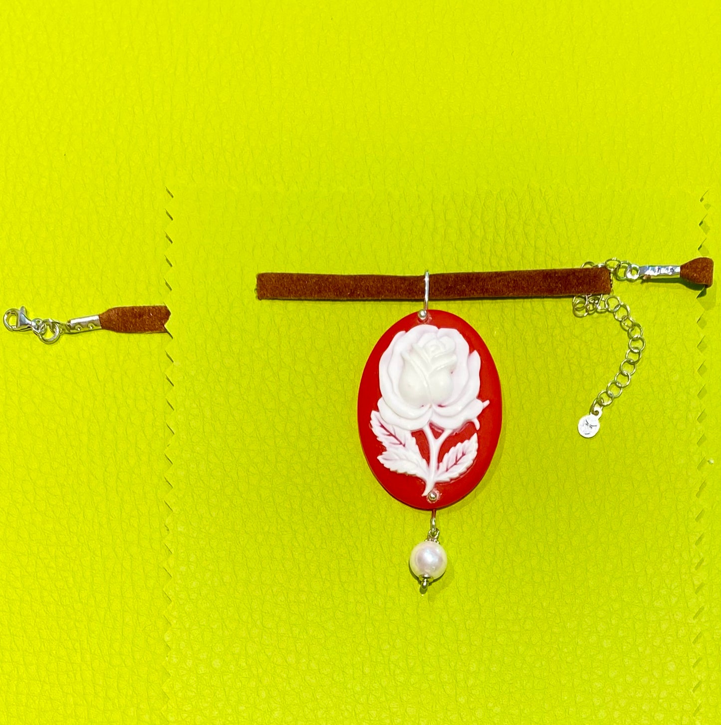 Collarino Choker con Pendente Cameo Rosso in Argento Sterling 925 e Perla Fresh Water