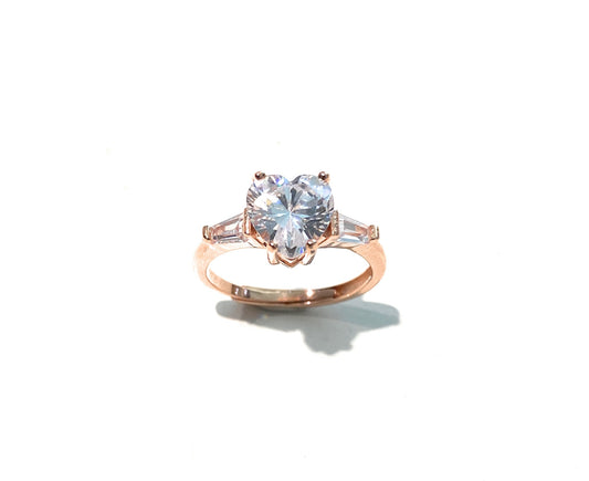 Anello solitario con contorno argento sterling rosé zircone cuore e baguette regolabile