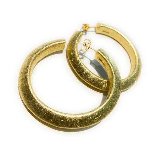 Orecchini Cerchio grande Argento 925 lavorazione “Graffiata” Diametro cm 5,5 Farfallina