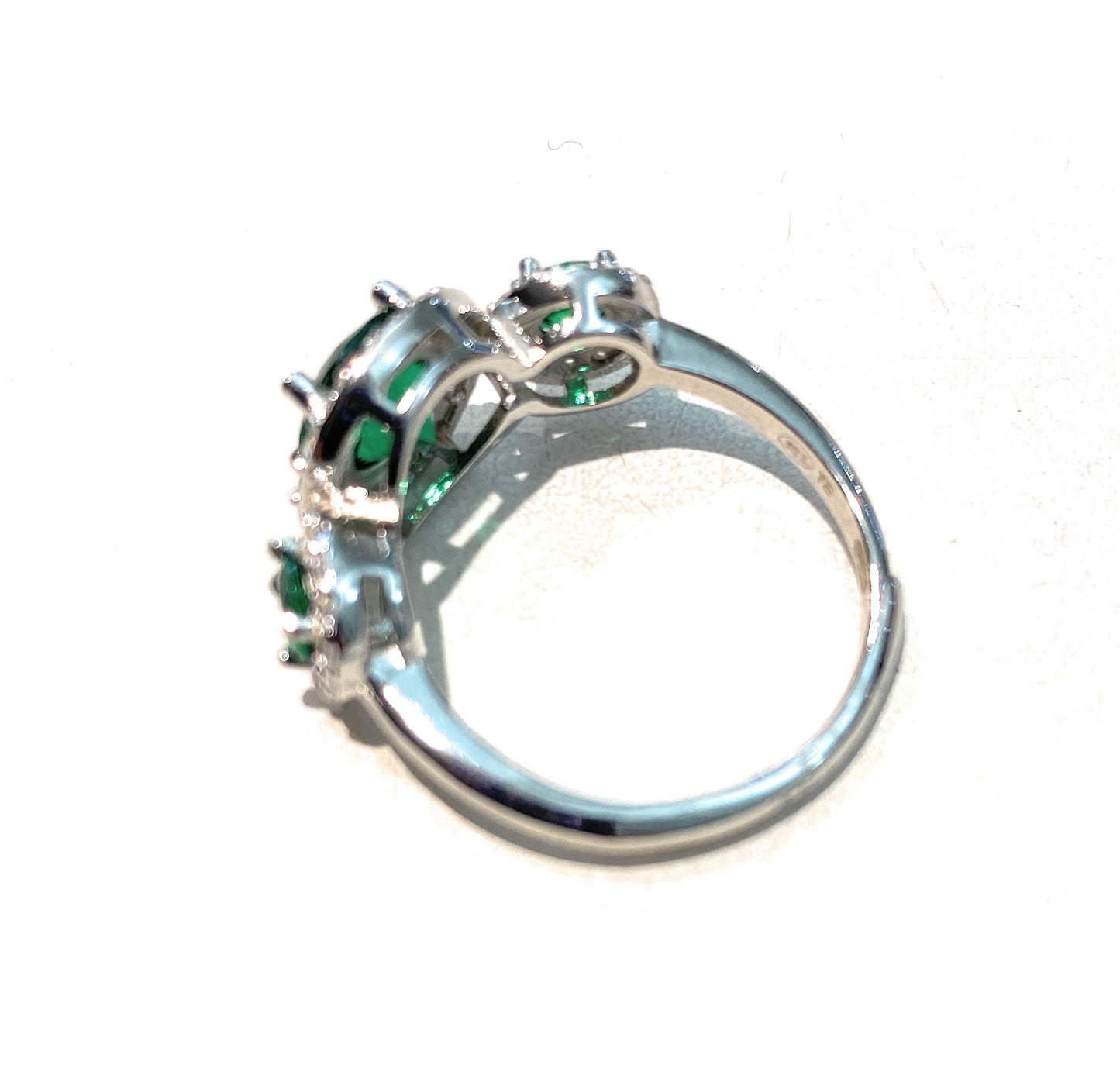 Anello Trilogy Zirconi tipo Smeraldo Argento 925 Rodio bianco regolabile