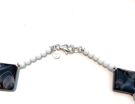 Collana choker onice rombo linee curve agata bianca argento rodio bianco