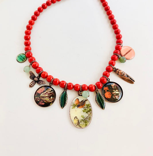 Collana diWa Jewels vintage corallo bamboo e charms medaglie dipinte a mano