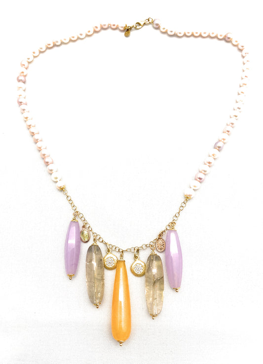 Collana perle multicolor e charms gocce in argento sterling 925