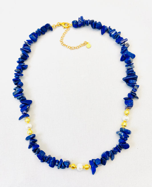 Collana choker con chips lapislazzuli e perle di Maiorca